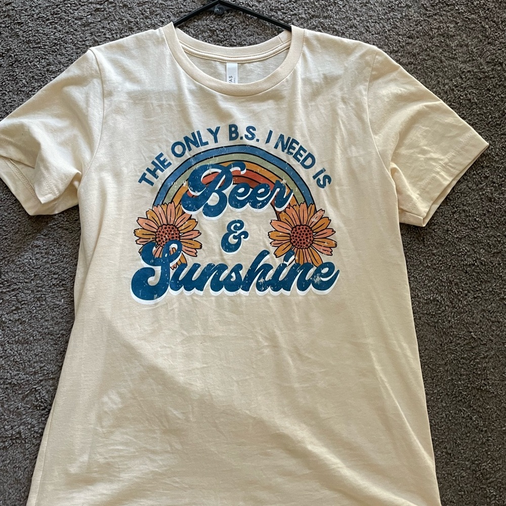 Canvas beer & sunshine tee